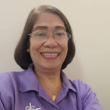 Cardinal Ambo is returning to Manila after the consistory, accompanied by  his family and the Filipino delegates. We are also honored to have  Ambassador Myla Macahilig of the Holy See joining them.