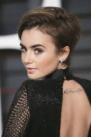 Bob frisuren gestuft ab 50 Kurzhaarfrisuren Die Schonsten Looks Von Bob Bis Pixie Glamour