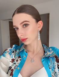 Natural hingga Bold, Berikut Gaya Makeup Karolina Shiino yang Raih Gelar  Miss Japan 2024