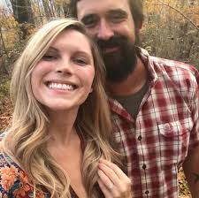 Allison Floyd's Instagram, Twitter & Facebook