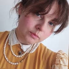 Nina Maria's Instagram, Twitter & Facebook