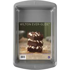 Wilton 2105 7942 Ever Glide Baking Pan 13 X 9 9x 13 Oblong Click Image For More Details This Is An Affiliate Link Kids Baking Supplies Baking Pans Baking