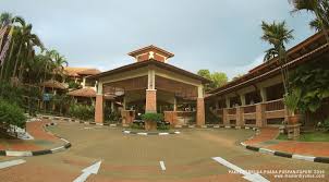 Berbuka puasa di sini akan membuatmu merasa seperti sedang berada di pedesaan. Pakej Berbuka Puasa Putrajaya 2016 Puspanitapuri Mawardi Yunus