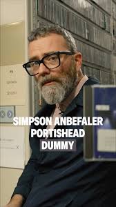 Stort tillykke til 'Årets Vært' Mikael Simpson 🖤 Ved Prix Audio som blev  afholdt fredag aften hædrede lydbranchen sig selv. Mikael Simpson vandt  prisen for årets vært med følgende begrundelse fra juryen: "