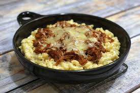 Other sides that go good with mac and cheese are baked beans, cole slaw. Top 11 Macaroni And Cheese Combination Recipes