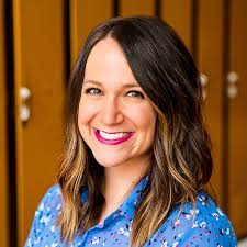 Meet Our Infographic Designers