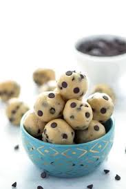 Sie macht euch nur arm. Gluten Free Edible Chocolate Chip Cookie Dough What The Fork