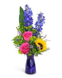 We use an extensive network of local manhattan florists we offer a large selection of flowers, plants, floral arrangements, and baskets at very competitive prices that will not be matched anywhere in manhattan. Manhattan Florists Flower Delivery Manhattan Ks By Westloop Floral