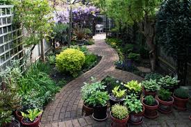 Maybe you would like to learn more about one of these? Celebrating Great Garden Design Share The Best Photos Of Your Makeover Project To Enter Our London Home Design Awards Homes And Property Evening Standard