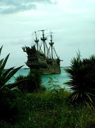 Pin By Popgoesthescarlet On The Peter Pan Cottage Pirates Of The Caribbean Mysterious Places Golden Age Of Piracy