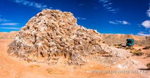 Utah 24 at caineville is 24 miles away. Cathedral Valley Capitol Reef National Park Utah Www Wilde Weite Welt De