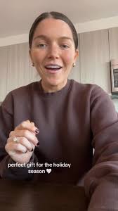 The PERFECT gift for the Holiday Season @MZ Wallace #ad #mzwallacenyc  #holidaygiftideas