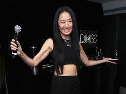 Читайте последние новости дня по теме вера вонг: Vera Wang Says Secret To Abs At 70 Is Vodka Sleep And Not Much Sun