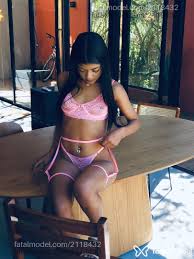 Conheça Helena Acompanhante Em Veranópolis