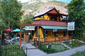 Pet Friendly Dogs Cats Affordable Inexpensive Inn Lodging Motel Ouray Ouray Colorado Living In Colorado