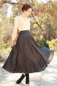 Victorian women's dresses, blouses, shoes, hats, and jewelry. Accidental Half Pint Tip How To Wear Vintage Modern Decide What Type Of Vintage Style You Would Like Modern Victorian Fashion Victorian Fashion Fashion