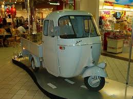 This Is An Auto Rickshaw Wow I Think I D Rather Just Have A Regular Truck Piaggio Ape Piaggio Vespa Ape