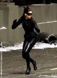 Anne Hathaway in full Catwoman costume leaked online « Celebrity Gossip and  Movie News