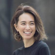 今日の冬コーデ ノーカラーコートの下はファーベストでリッチに防寒 very ヴェリィ カワイイ髪型 ヘアスタイリング ミディアム 黒髪