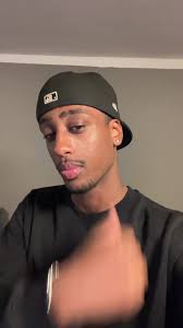 Explorando el estilo de vida de Yoel Kifle