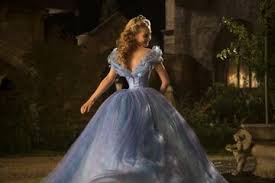 Costuming lily james and cate blanchett in kenneth branagh's forthcoming film. Cinderella Lily James Wespentaille Durch Photoshop