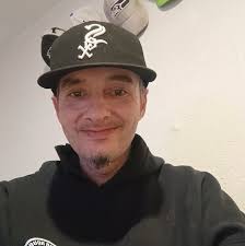 Left the block and came straight to the Lab just retracing my steps- “Best  Friend Part 1” #CarryOn