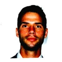 90+ perfiles de «Alcock»