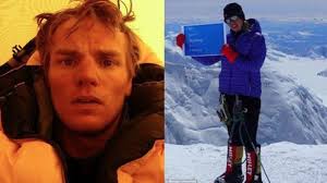 2 Climbers Die after Descending from the Summit of Mt. Everest