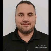 Roberto Malacara's Instagram, Twitter & Facebook