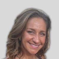 Kim Ehret's Instagram, Twitter & Facebook