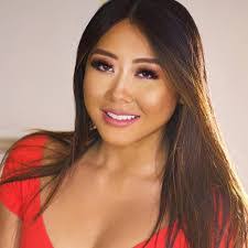 Maria Ho's Instagram, Twitter & Facebook