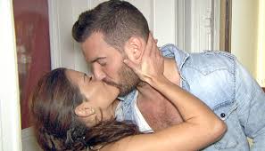 1 adresse zu giulia in berlin mit telefonnummer, öffnungszeiten und bewertung gefunden. Um Giulia Eins Auszuwischen Lasst Carlos Sich Auf Ihre Schwester