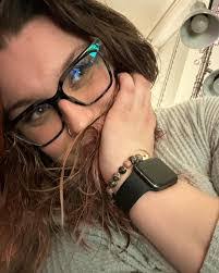 Becki Morgan's Instagram, Twitter & Facebook