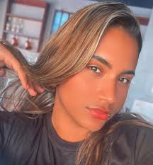 𝚃𝙷𝙰𝙸𝚂 🫦 (@_thaisoficiall) • Instagram photos and videos