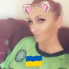 Caroline Archibald's Instagram, Twitter & Facebook