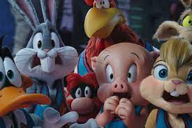 The looney tunes character, who made her series debut in 1996's space jam as both a competent in other words, lola bunny—one of the most infamously sexualized female anthropomorphized figures in recent animation history—has been. Tyjavvarobfivm