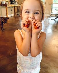 Katelyn Warriner (@mamakatewarr) · Instagram photos and Reels