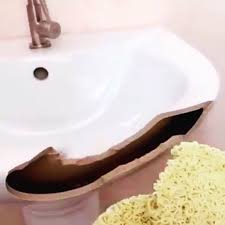 ramen noodles + a broken sink = wow