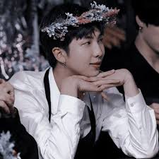 Ð–ª Ð–¨ð–¢ð–®ð–­ð–² Ì•„ë¥´ì—  Ð—‰ð—‚ð—‡ð—Œ Ð–ºð—‹ð—ð–¾ð—Œð—ð—ð—‚ð–¼ Em 2020 Namjoon Kim Namjoon Foto E Video