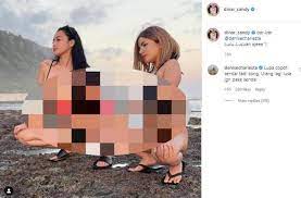 Denıse charıesta buka bra ada yang nyembul bareng dınar candy. Balas Dendam Foto Pakai Bikini Disebut Murahan Dinar Candy Pamer Potret Ini