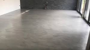Si la chape est fissurée, il est impératif de refermer les fissures à l'aide de mastic souple ou de résine. Prix D Un Sol En Beton Cire En Tunisie Trouvez Comparez Realisez