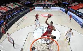 Barcellona e milano hanno poi superato il primo turno dei playoff vincendo 3 partite a 2 contro zenit e bayern. Eurolega Final Four Milano Ecco Le Due Chiavi Per Battere Il Barcellona La Gazzetta Dello Sport