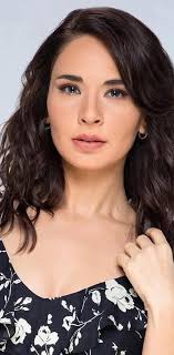 Quien es tu pareja favorita de Fernando Colunga 👀 en sus telenovelas de  época 😇 👀