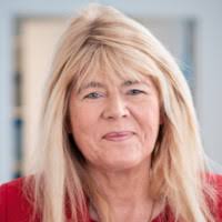 Julia Mattelin Email & Phone Number