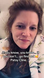 Patsy Cline's Walkin' After Midnight: A Classic Review