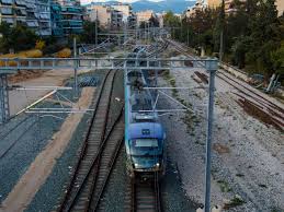 Οικογενειακή τραγωδία σημειώθηκε στο κορωπί το πρωί της δευτέρας, με έναν πατέρα να πυροβολεί και να σκοτώνει τον γιο του. Proastiakos Korwpi Bre8hke Nekros Enas Andras Eidhseis Pagenews Gr