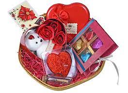 Mantouss Valentines Day Gift For Girlfriend Boyfriend Husband Wife Fiance Beautiful Basket Chocolates In A Decorated Box 3pc Roses And Teddy Bear In Heart Box Message Bottle Heart Shaped Candle Card Amazon In Grocery Gourmet Foods