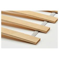 Tem múltiplas opções para o seu sommier de largura de 90, por isso não tem de se preocupar. Luroy Sommier A Lattes 90x200 Cm Ikea