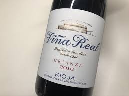 Wine Review Cvne Vina Real Rioja Crianza 2016 The Wine Stalker Wine Reviews Wine Wine Bottle