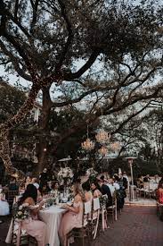 Outdoor Garden Spring Wedding Dinner Austin Wedding Austin Wedding Venues Downtown Wedding